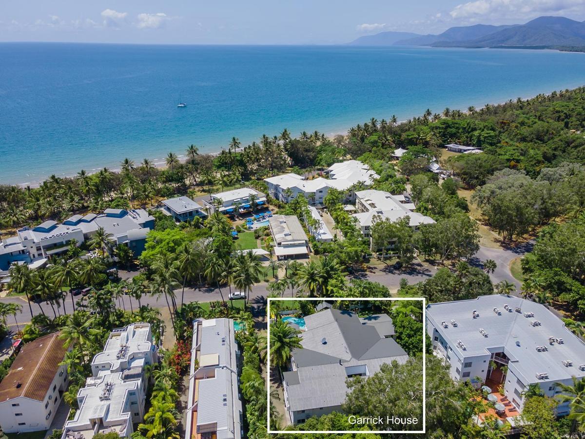 Aparthotel Garrick House Port Douglas Esterno foto