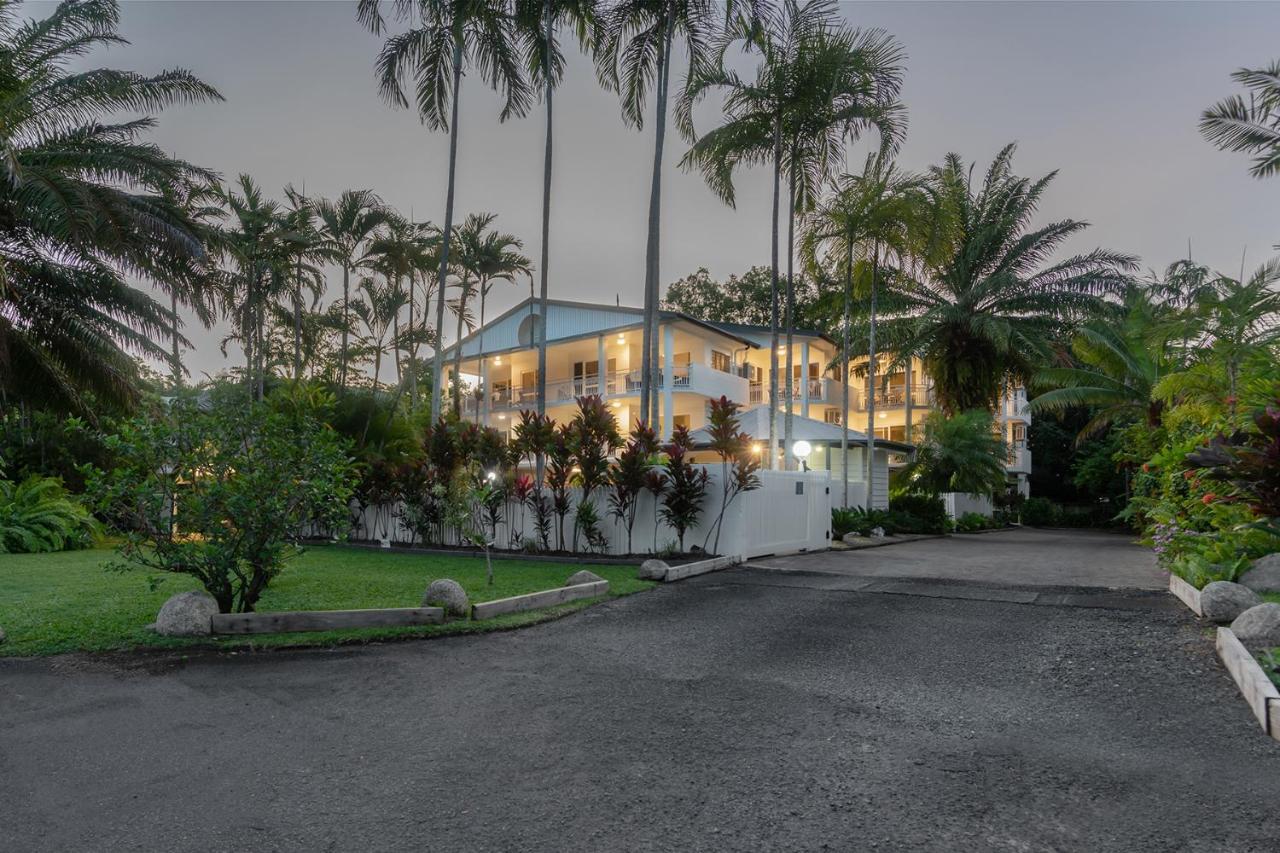 Aparthotel Garrick House Port Douglas Esterno foto