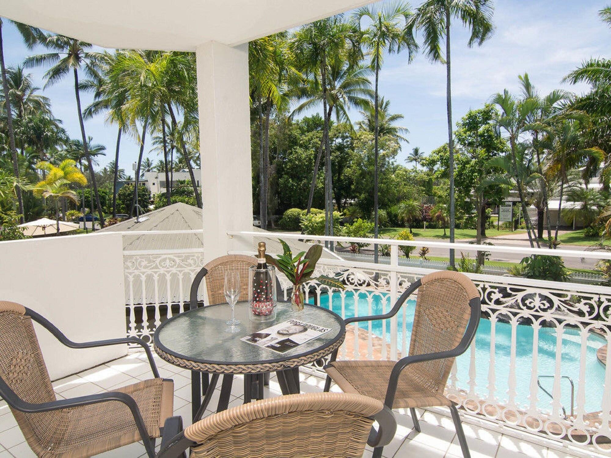 Aparthotel Garrick House Port Douglas Esterno foto